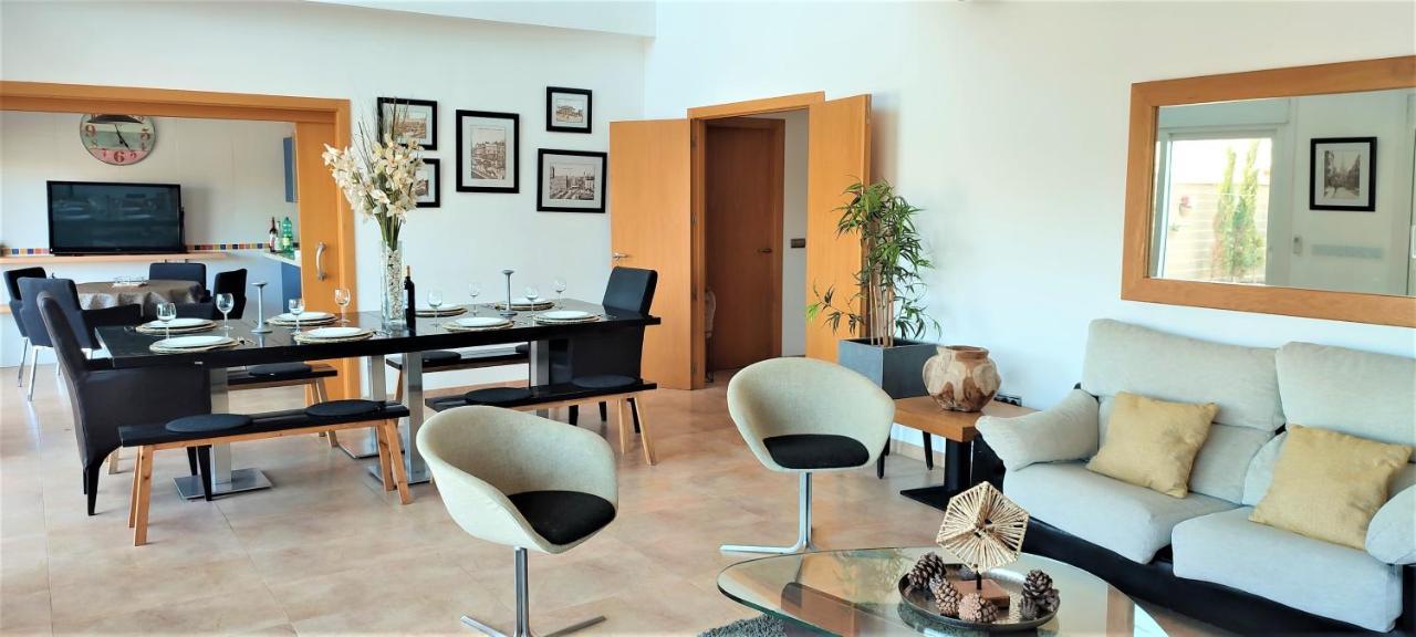 5 Bedrooms Private House 300M From Beach روكيتاس ذي مار المظهر الخارجي الصورة